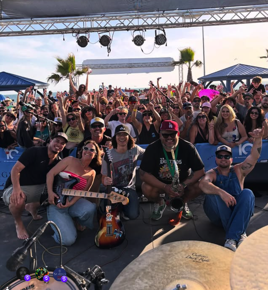Burritos live with the crowd at Sealegs